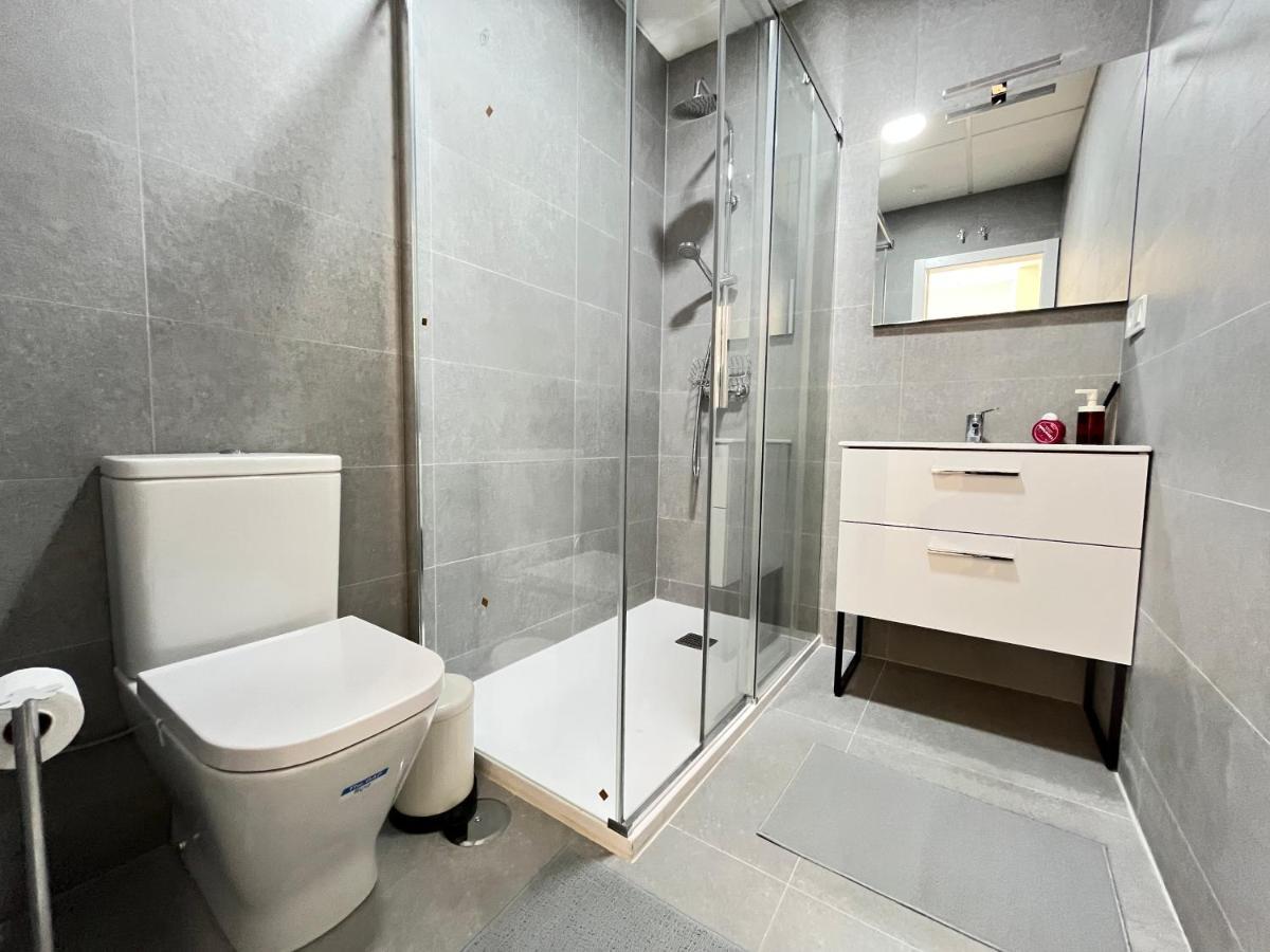 Acogedor Infanta Mercedes Apartman Madrid Kültér fotó