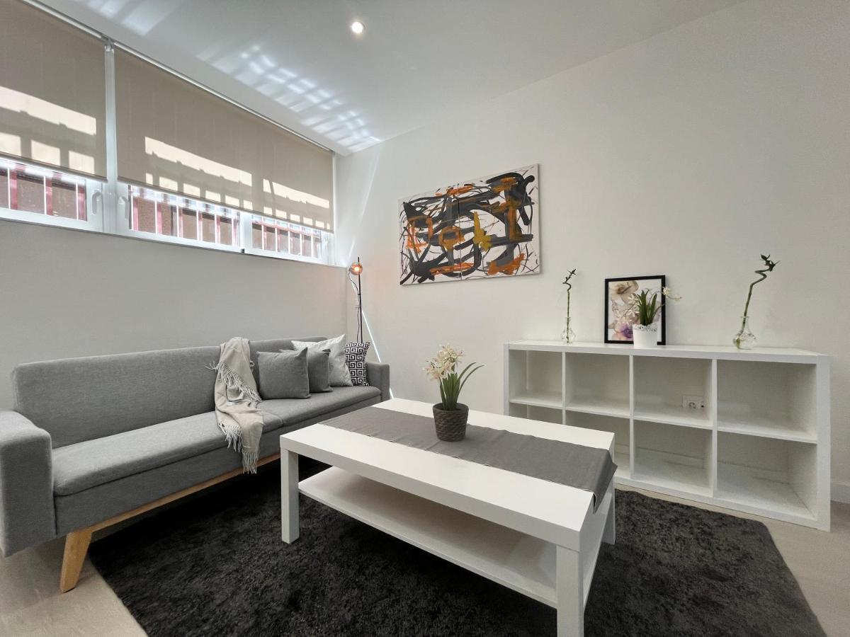 Acogedor Infanta Mercedes Apartman Madrid Kültér fotó