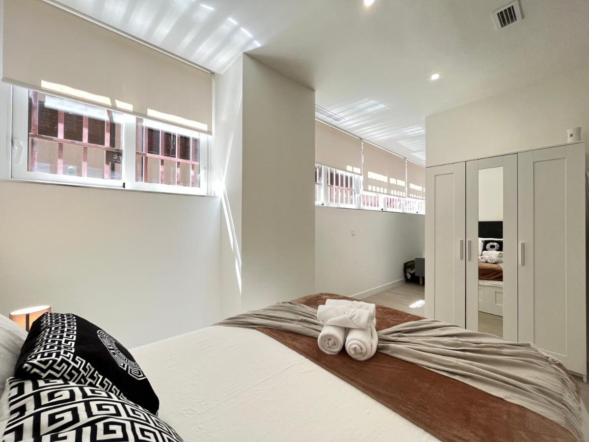 Acogedor Infanta Mercedes Apartman Madrid Kültér fotó