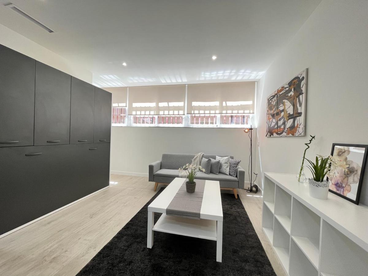 Acogedor Infanta Mercedes Apartman Madrid Kültér fotó