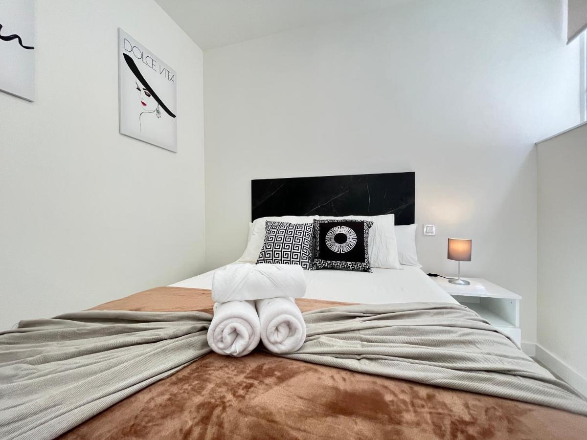 Acogedor Infanta Mercedes Apartman Madrid Kültér fotó